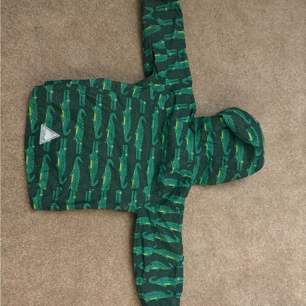 L.L.Bean Toddler Discovery Rain Jacket, size 4T - adorable alligator pattern